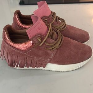 Esseutesse Pink Leather Fringe Sneaker Size 36 MSRP $395